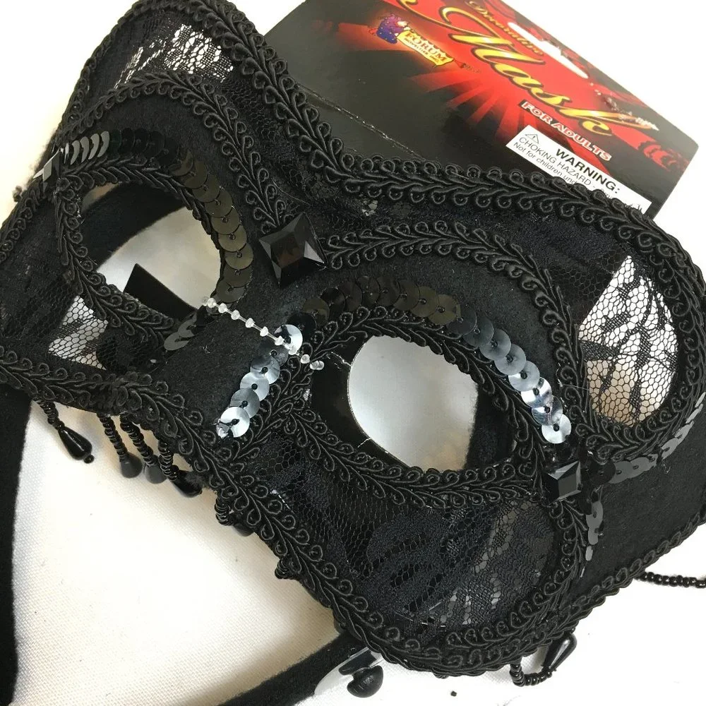 Venetian Masquerade Blk Lace Mask NWT NOS